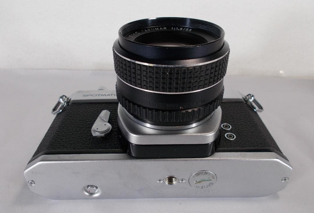 フィルムカメラ 整備済　Pentax SPII + レンズ f1.8　G140