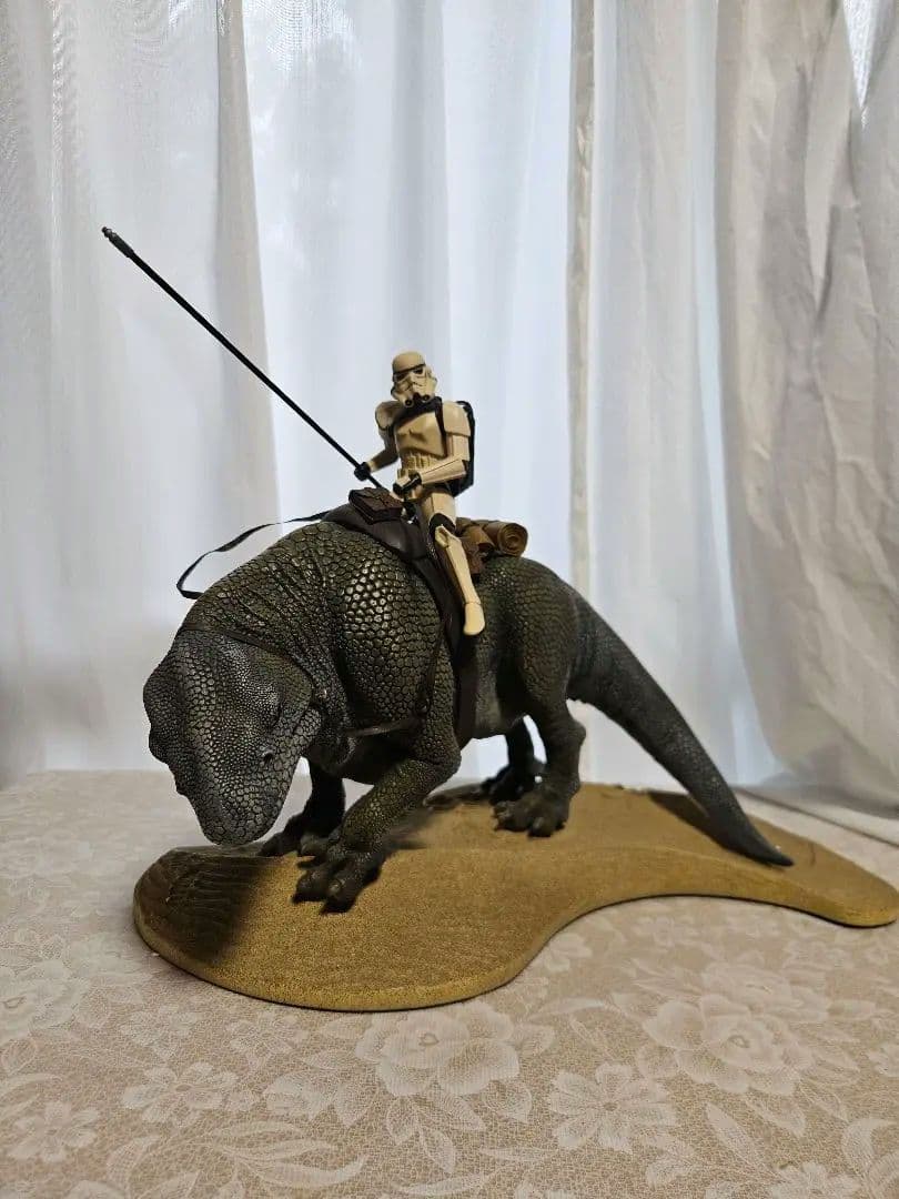 サンドトルーパーアンドデューバック　スタチュージオラマ　ジェントルジャイアント