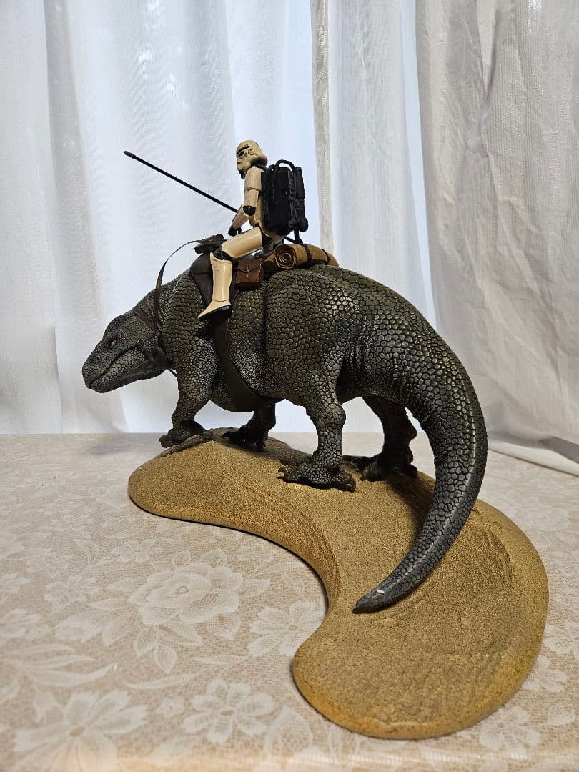 サンドトルーパーアンドデューバック　スタチュージオラマ　ジェントルジャイアント