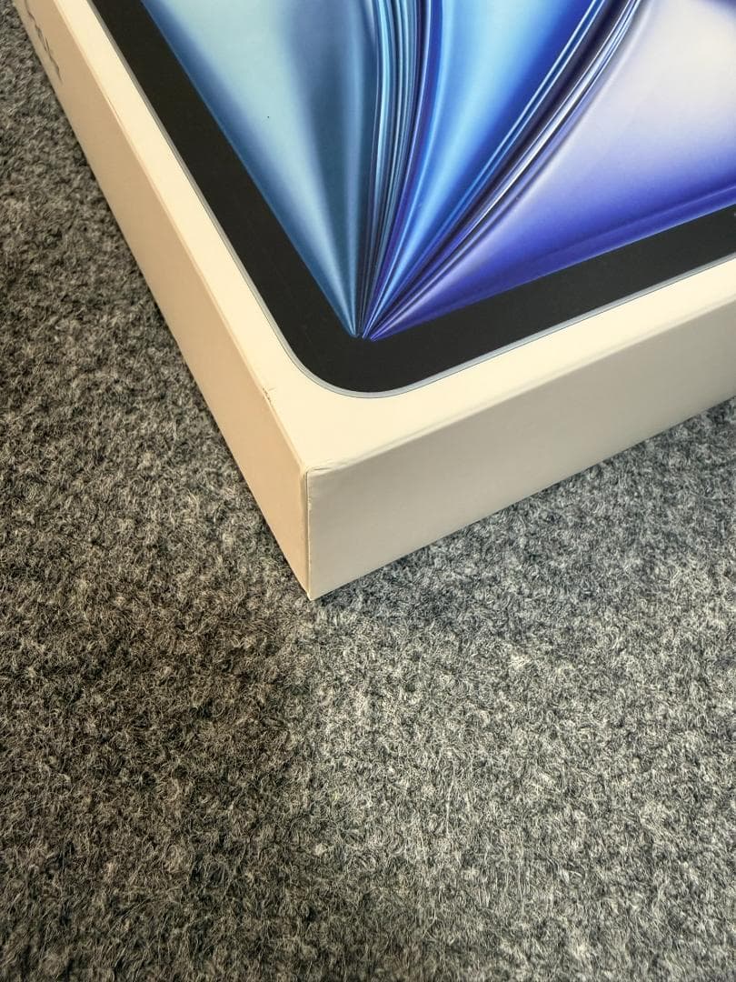 iPad Air /13インチ /M3 /256GB /Wi-Fi /ブルー