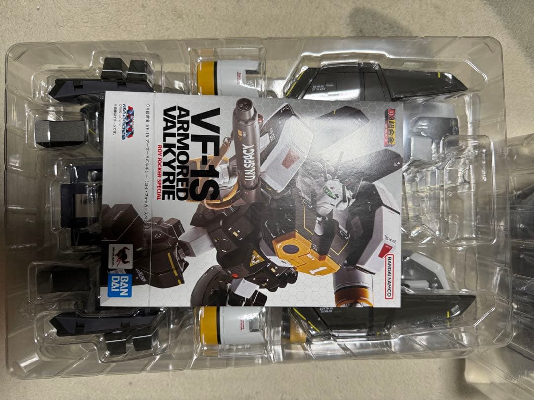 DX超合金 VF-1S アーマードバルキリー ロイフォッカースペシャル