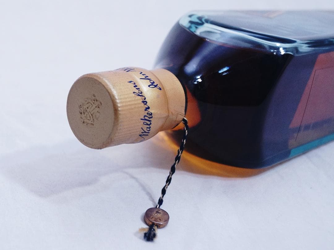 美品★ジョニーウォーカー ブルーラベル 750ml 40%　箱付き