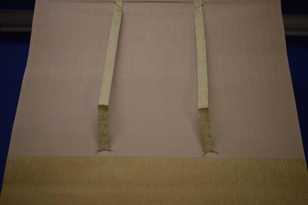 真作/勝己/牡丹図/横物/桐共太巻二重箱付/布袋屋掛軸HI-944