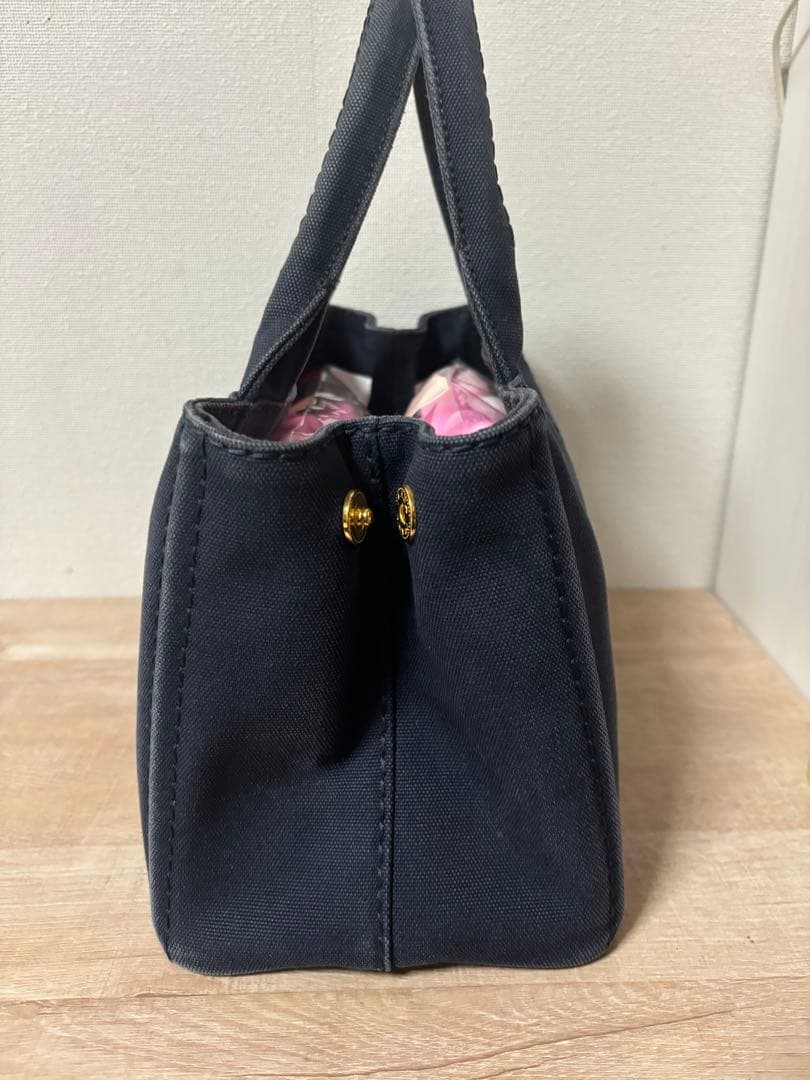 PRADA カナパ ネイビー