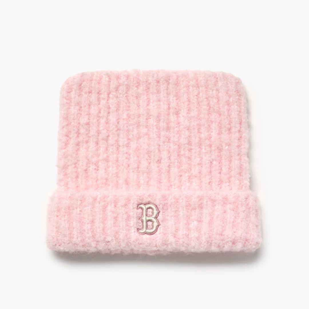 MLB Korea☆完売品☆MLB 猫耳 ミャオン ビーニー ピンク カリナ着用