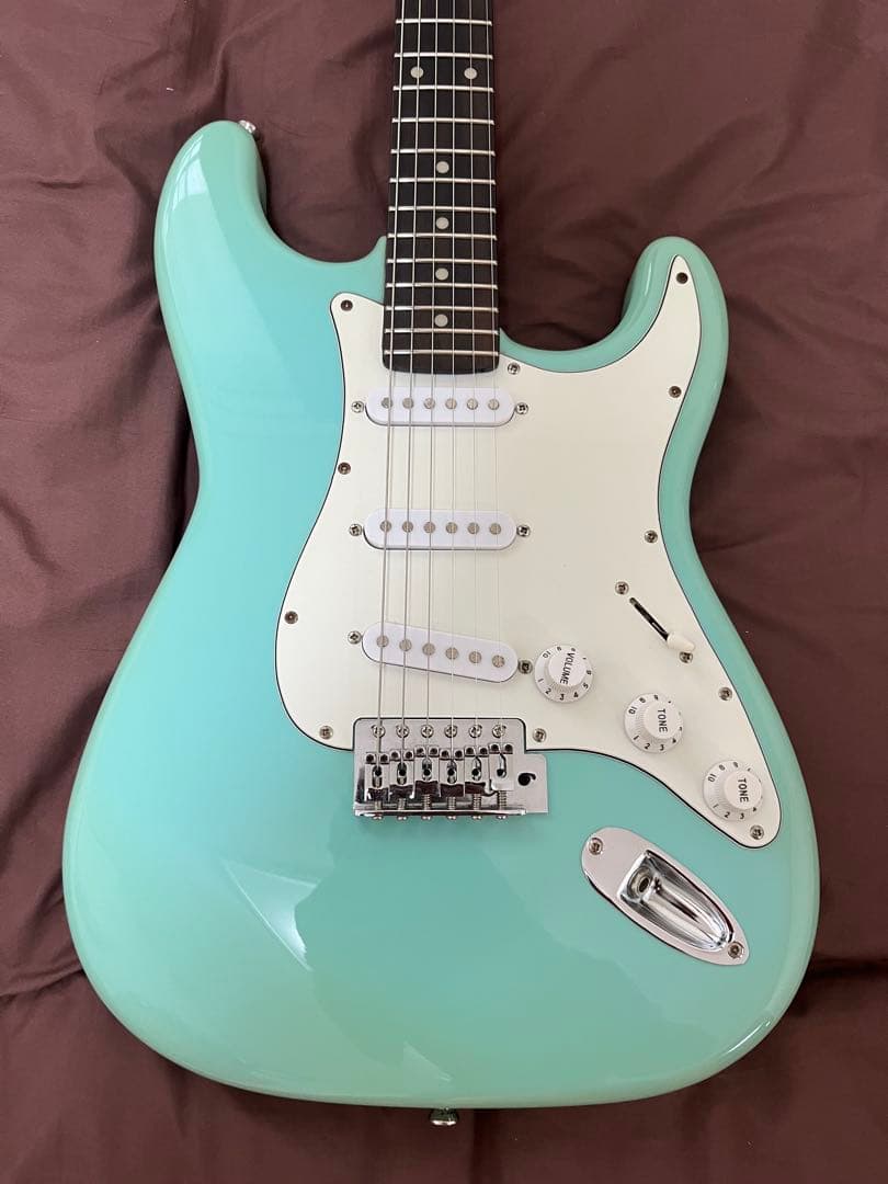 【調整済】Bacchus バッカス　ストラト　エレキギター