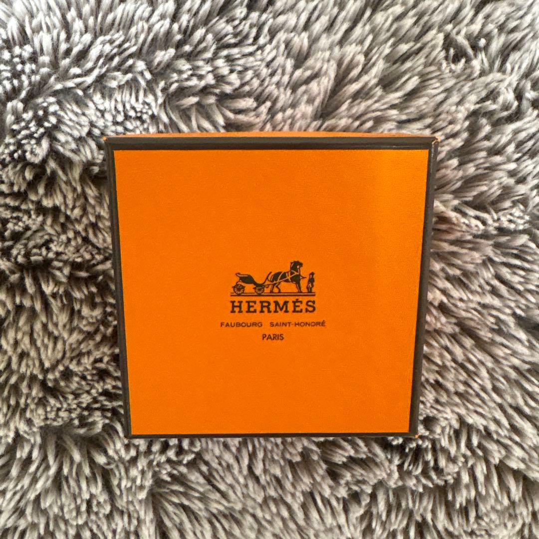 新品　エルメス　ヨーヨー　オリーブ色