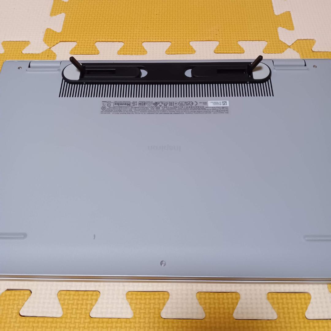 美品Inspiron 15 3511 i5 24GB SSD256G