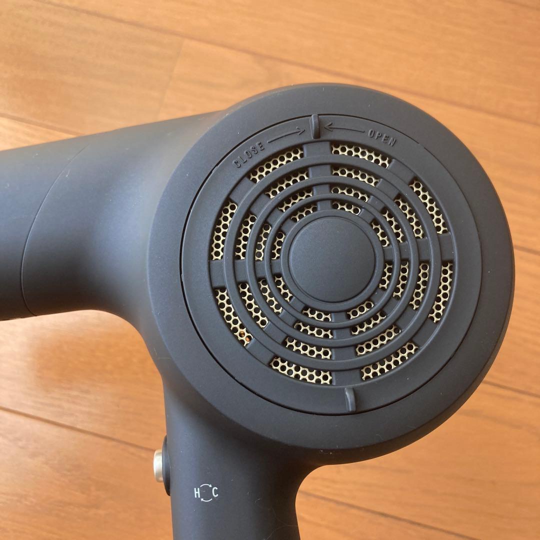 ヘアドライヤー HOLISTIC CURE DRYER CCID-P01B