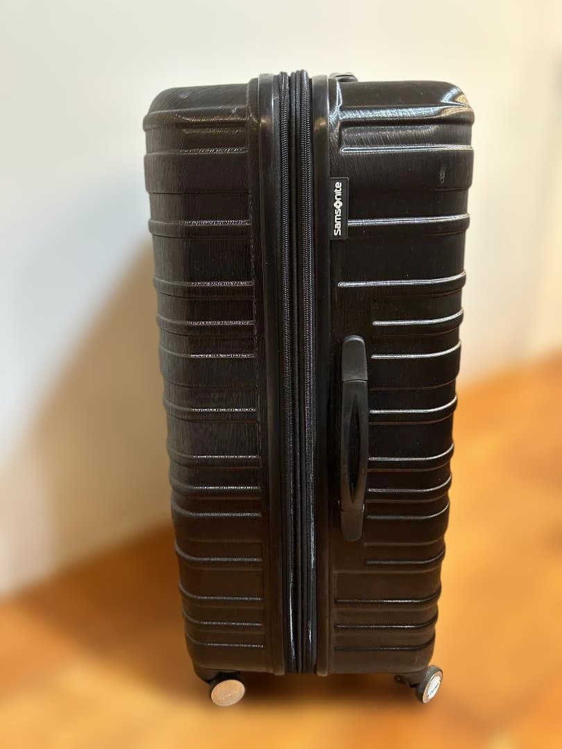 Samsonite スーツケース ハード 黒 大型 　L シンプル 人気
