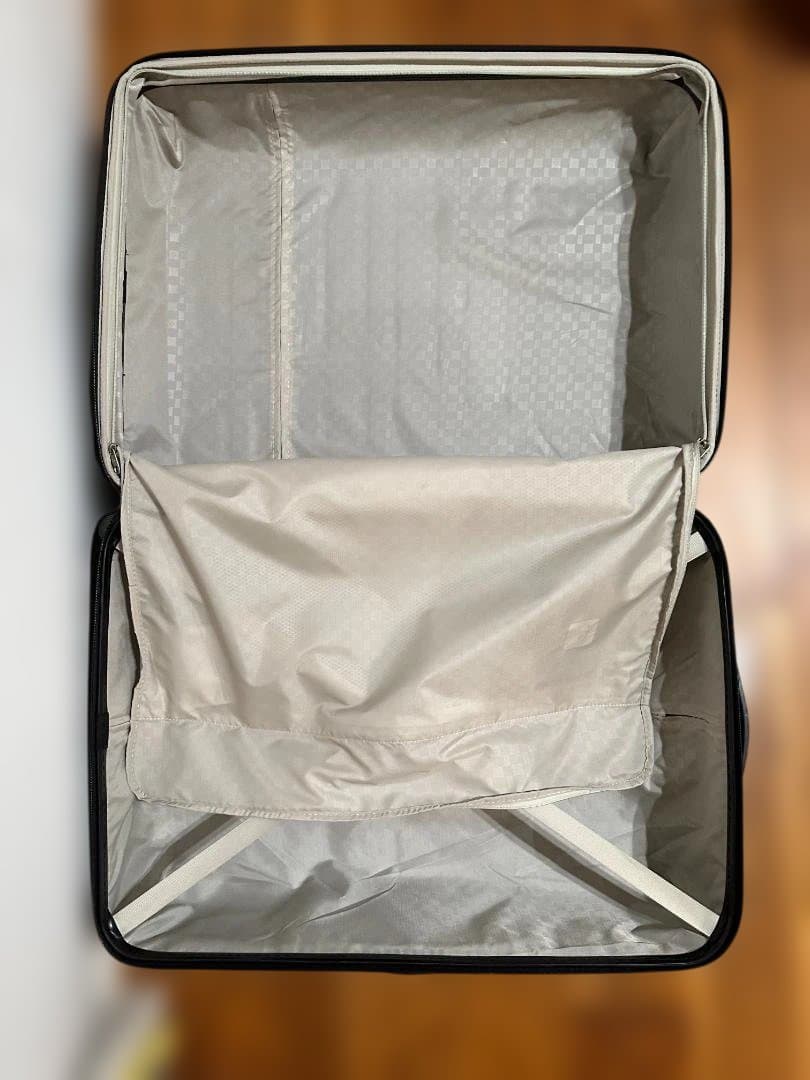 Samsonite スーツケース ハード 黒 大型 　L シンプル 人気