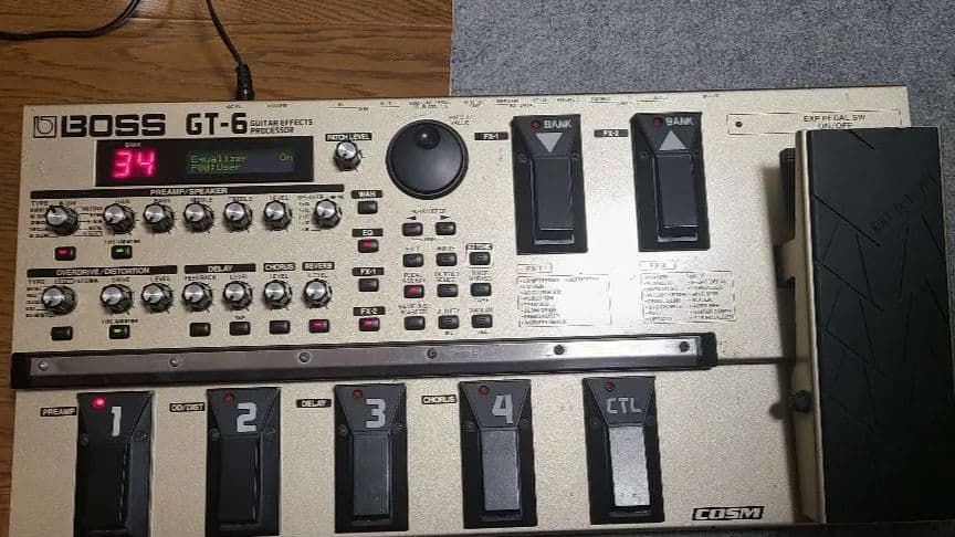 BOSS GT-6 マルチエフェクター