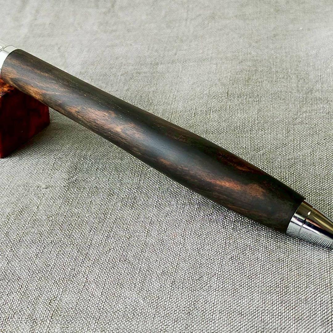 青黒檀　孔雀杢　ハンドメイド　木軸シャープペン　0.5mm　天然木　シルバー