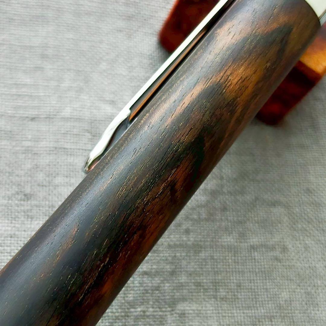 青黒檀　孔雀杢　ハンドメイド　木軸シャープペン　0.5mm　天然木　シルバー