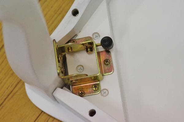 ふわふわさん　 ヨーロピアン調　猫脚　折りたたみ式　センターテーブル