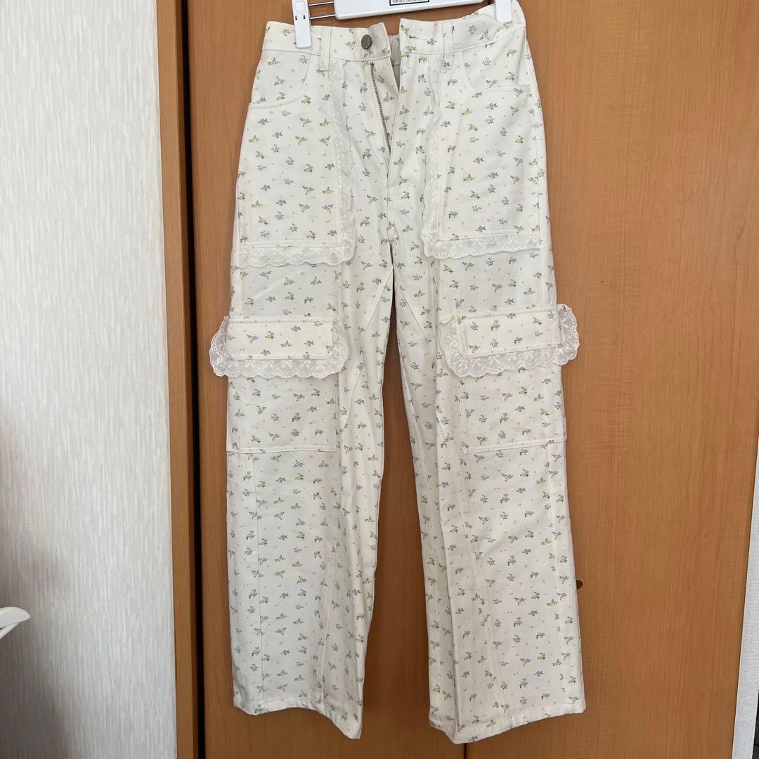 merry jenny 花柄カーゴパンツ
