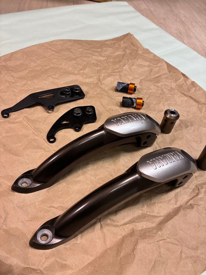 MT-09 SP 純正 ワイズギア サイドプロテクター エンジンガード 美品