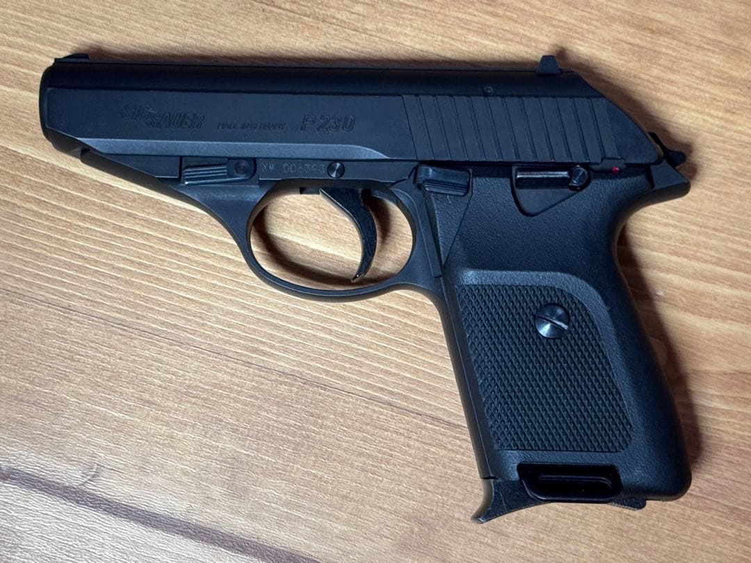 【難あり要説明欄参照】KSCP230JP　HW　ガスガン