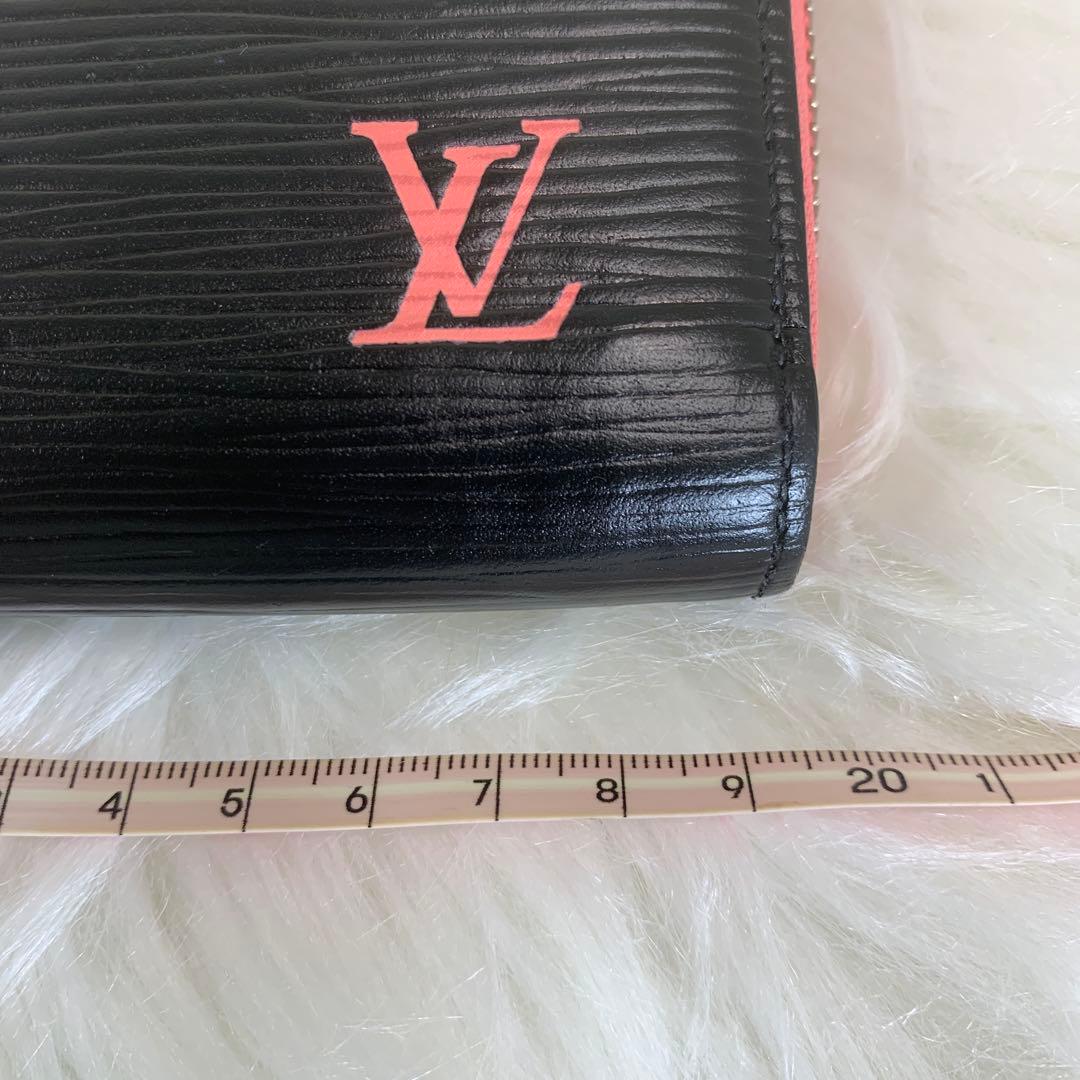 Louis Vuitton エピ　ジッピーウォレット長財布 ブラック/レッド