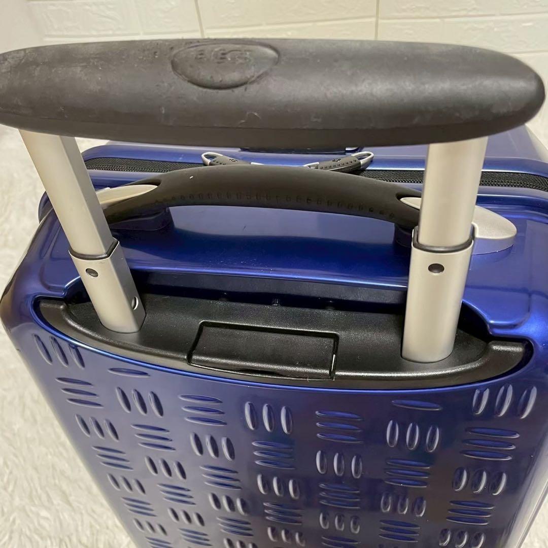 極美品　サムソナイト　キャリーケース　グラビトン　ライトスピナー　軽量　ネイビー