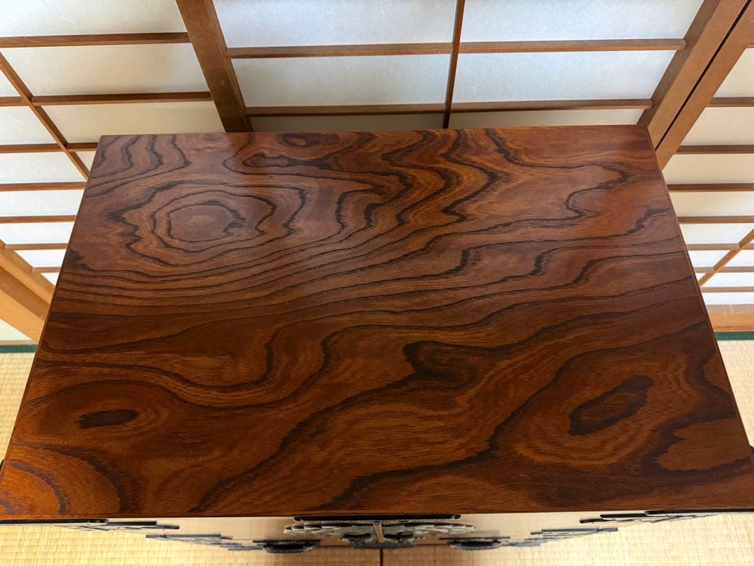 和箪笥 アンティーク たんす伝統的な日本の木製タンス