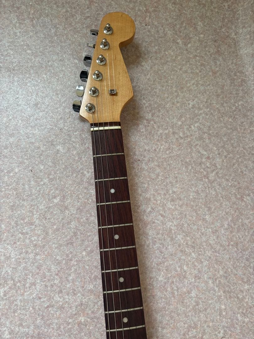 エレキギター ブラック 3ピックアップ　　　　 美品