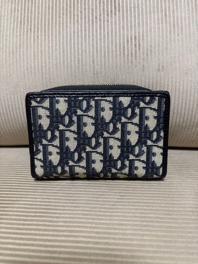 Dior ロゴ柄 二つ折り財布 ノーブランド