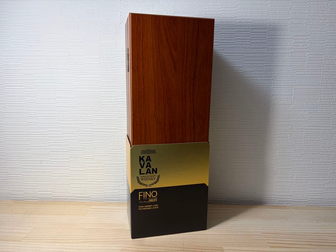 【新品未開栓】KAVALAN FINO ウイスキー 700ml 木箱入り②