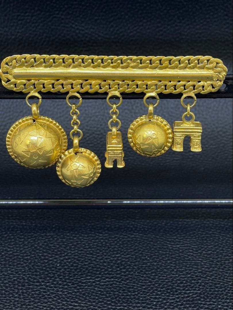 【希少】CELINE ヴィンテージブローチ　凱旋門　スターボール