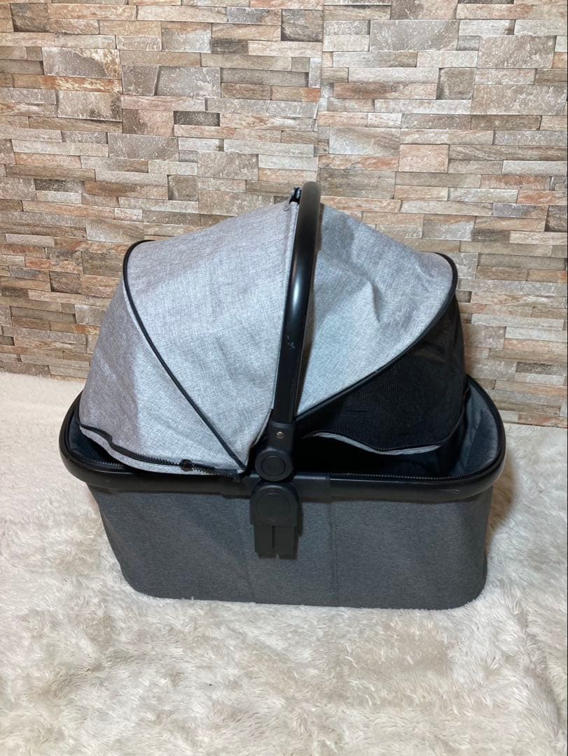 美品　ペットカート　ピッコロカーネ　カリーノ2 海外限定カラー