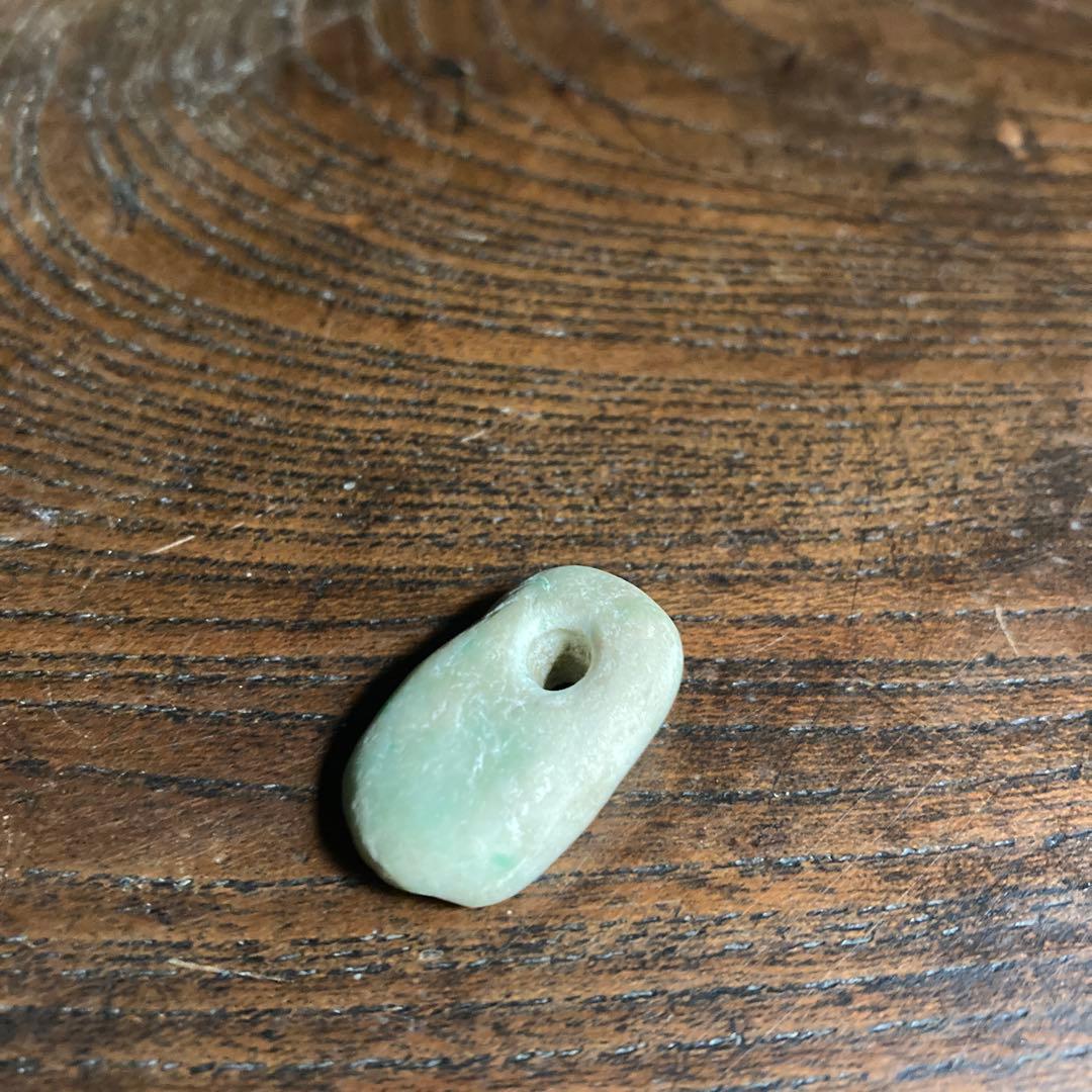 新年赤札セール❗️【ギャラリー三益】古美術　翡翠勾玉