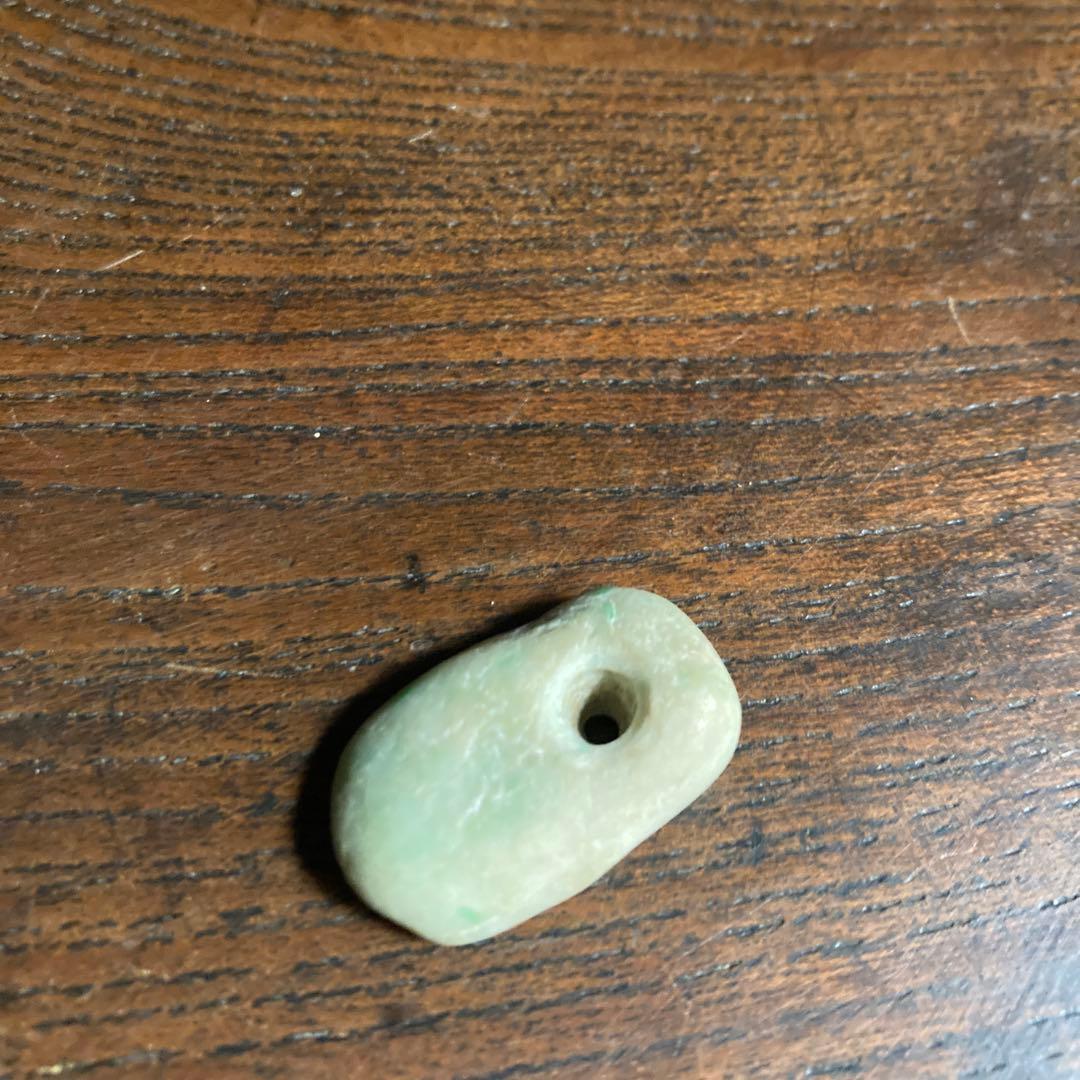 新年赤札セール❗️【ギャラリー三益】古美術　翡翠勾玉