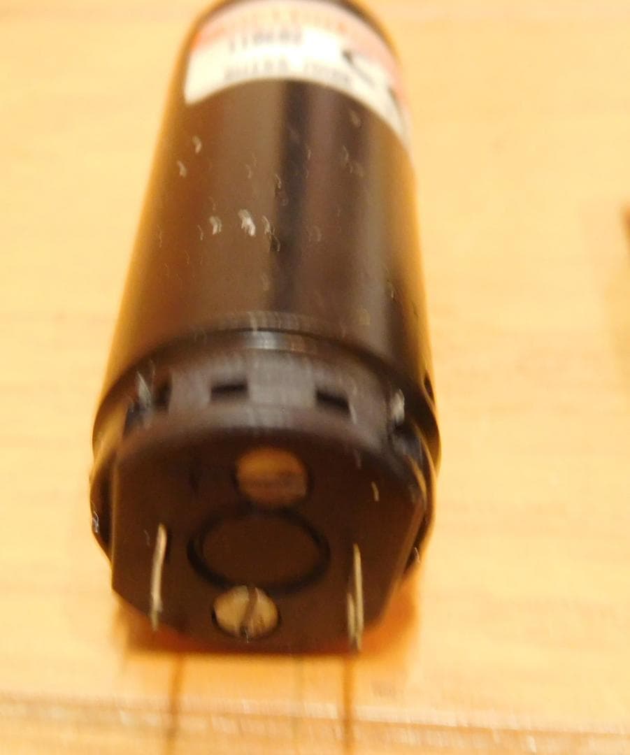 DCモーター　maxon 型番118682 　 3個　まとめ売り ①