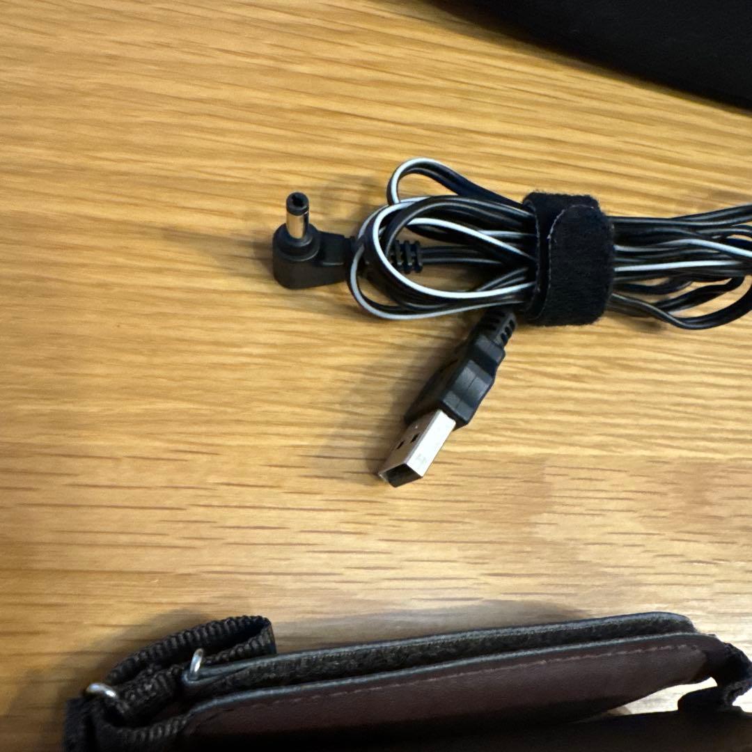 美品　Panasonic HC-W585M ビデオカメラ 本体