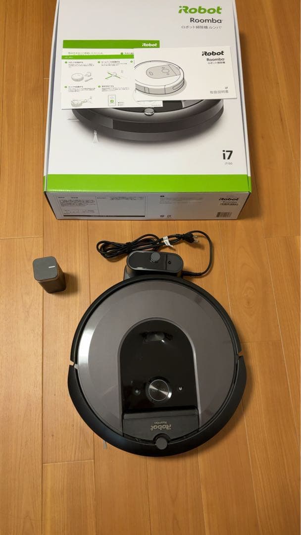 iRobot Roomba i7 本体