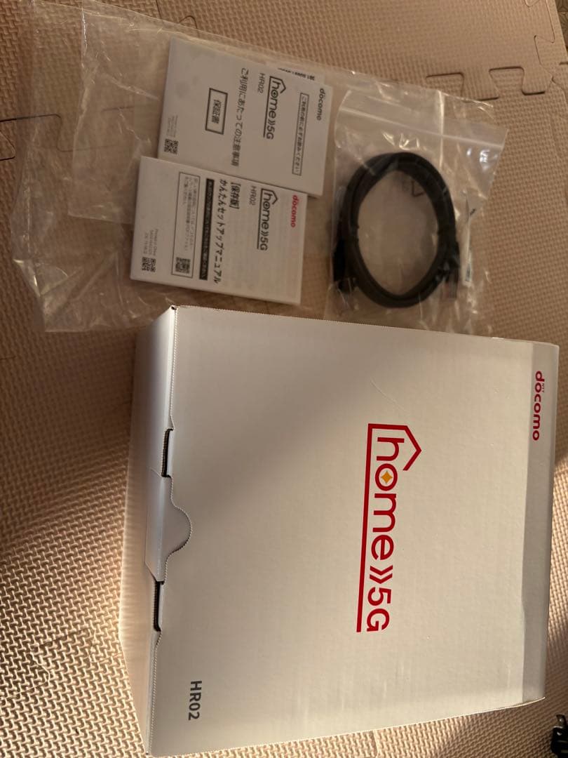 docomo  5G HR02 ルーター
