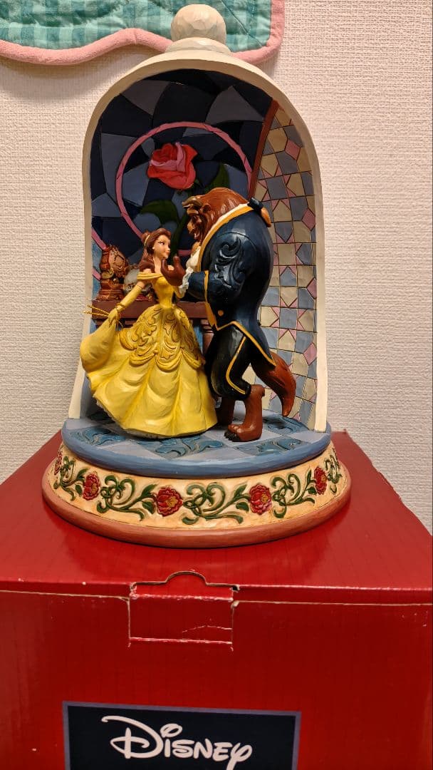 美女と野獣フィギュア　トラディション　置物。