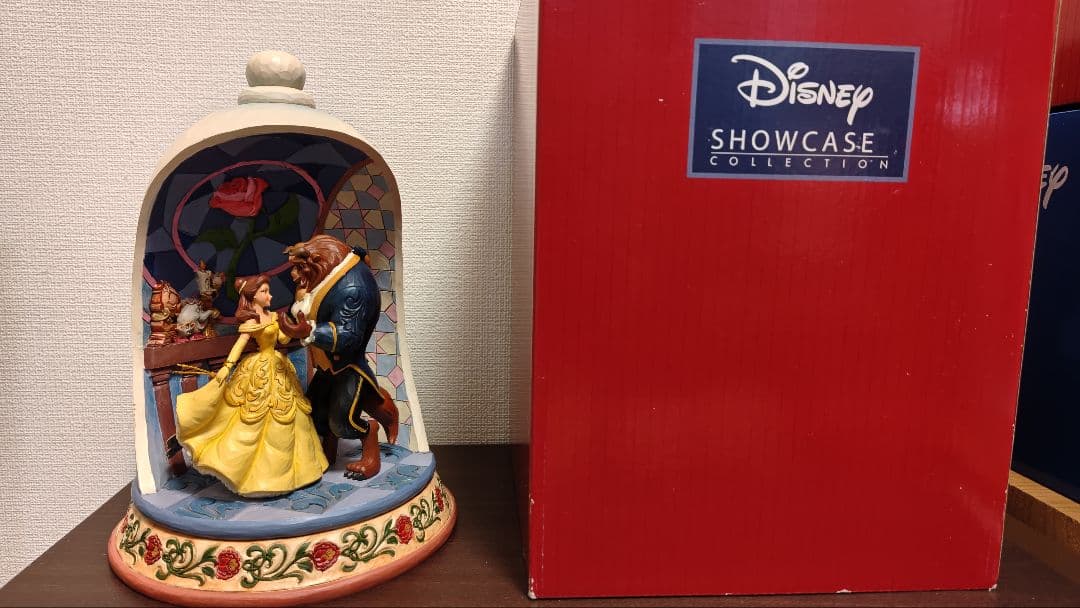 美女と野獣フィギュア　トラディション　置物。