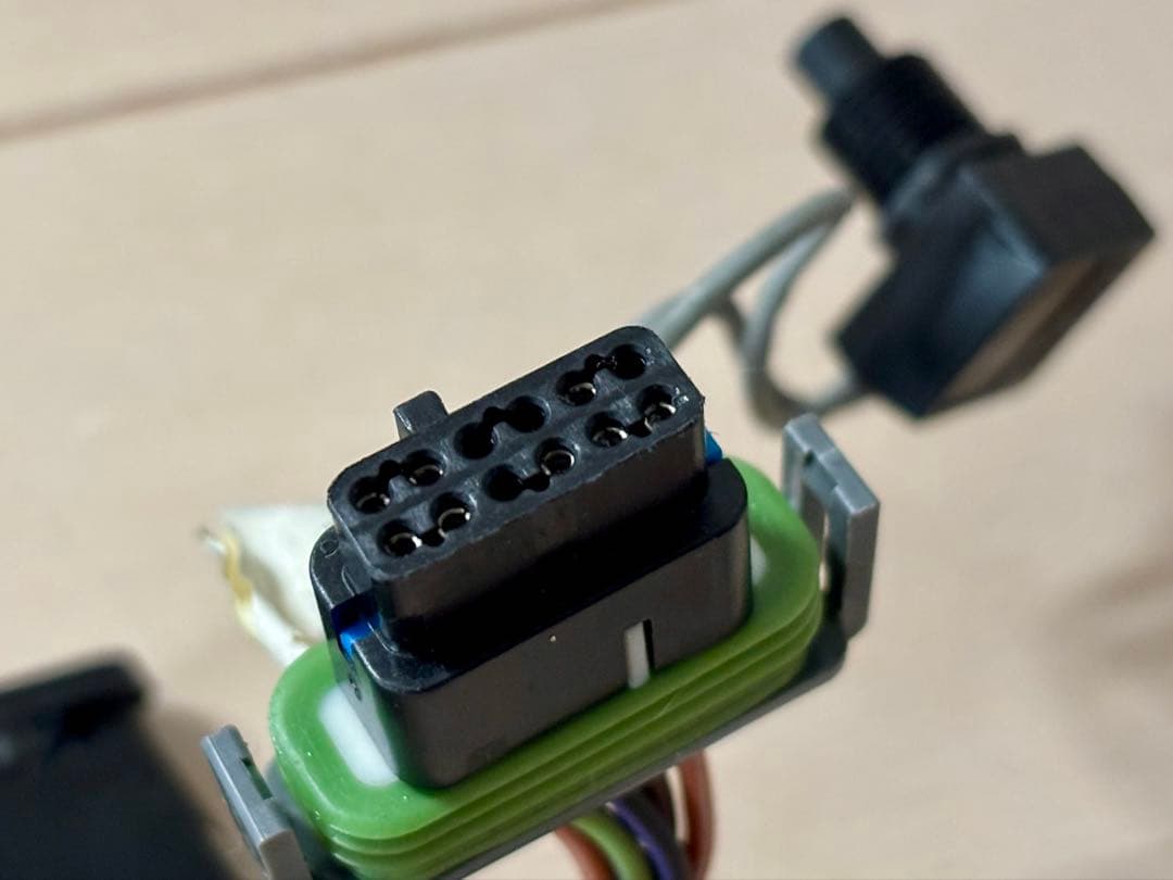 ハーレー純正 スピードメーター スポーツスター XL883 XL1200 中古