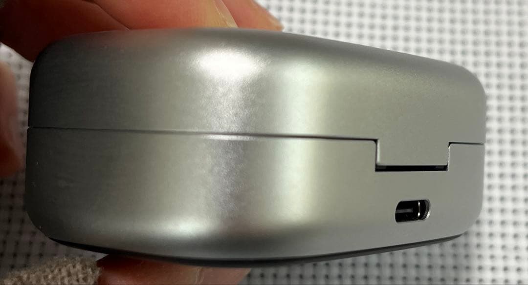 Bang & Olufsen Beoplay Eleven ワイヤレスイヤホン