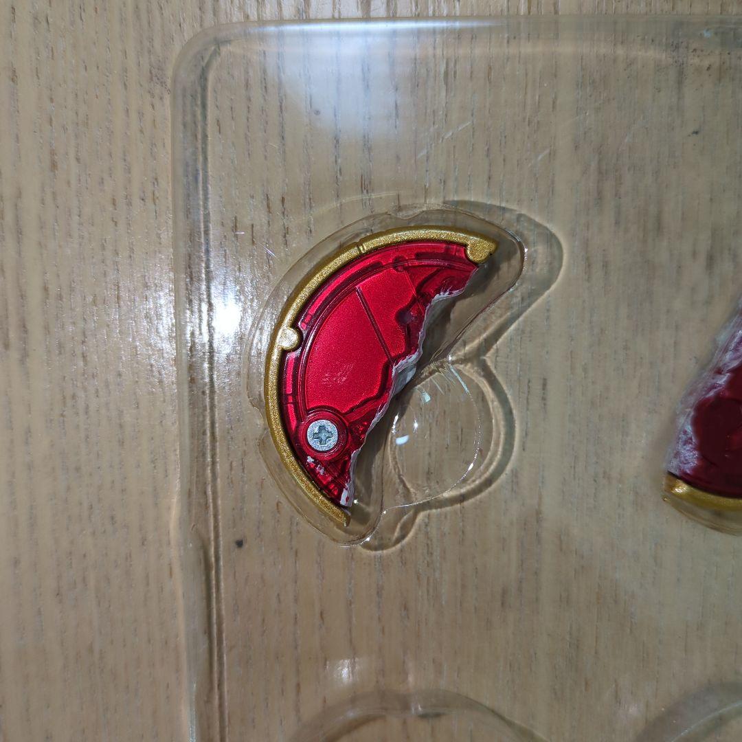 ひび割れたタカメダル　割れたタカ　csmオーズドライバーコンプリートセット付属