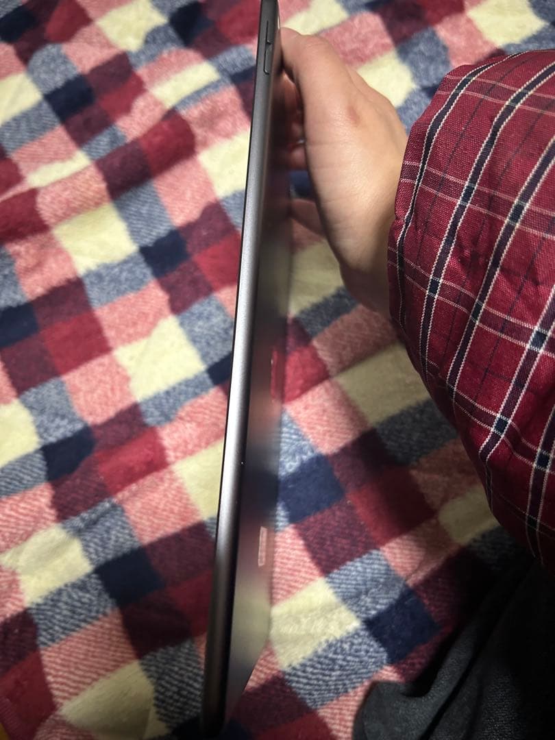 【ジャンク品】Apple iPad Air第3世代　256GB スペースグレー