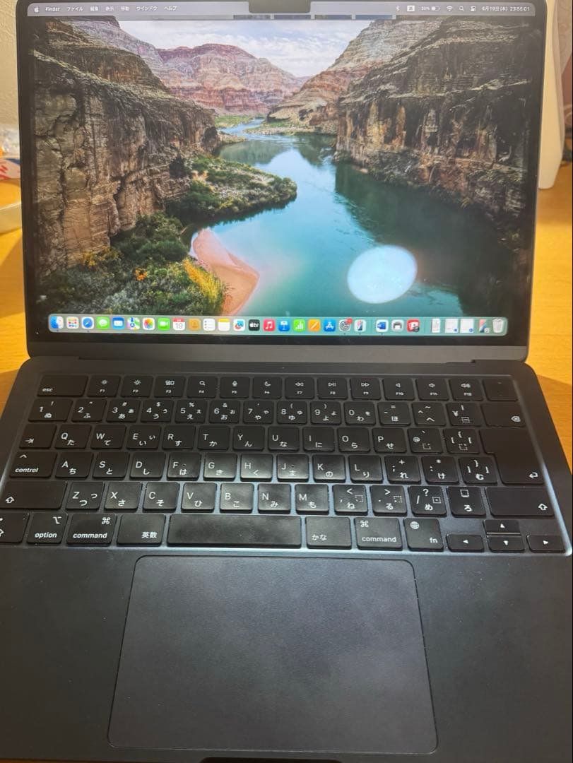 超美品　Apple MacBook Air M2 2022 8GB 256GB