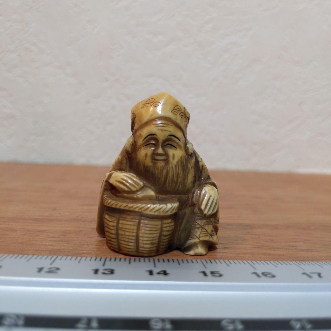時代提物 七福神根付 天然素材 【寿老人】高さ約3.7cm 重さ約22ｇ縁起物