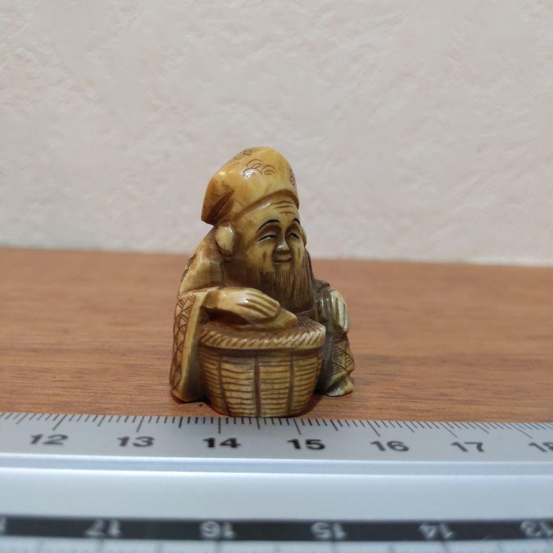 時代提物 七福神根付 天然素材 【寿老人】高さ約3.7cm 重さ約22ｇ縁起物