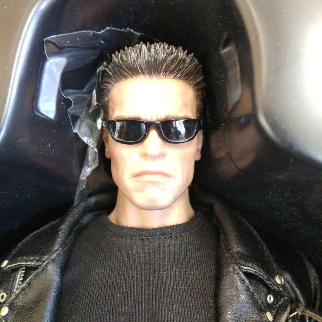 ホットトイズ ターミネーター2 T-800 フィギュア