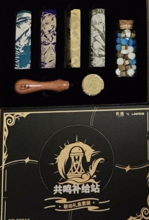 鳴潮　ローソン　コラボ　金属缶バッジ　記念ギフトボックス 中国限定　正規品　新品