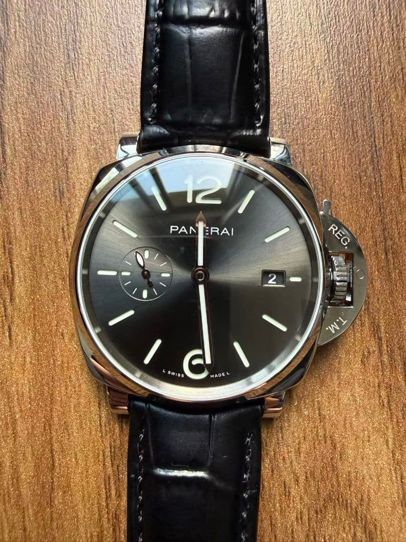 パネライルミノール デゥエ PAM01250 スモールセコンド デイト 自動巻き