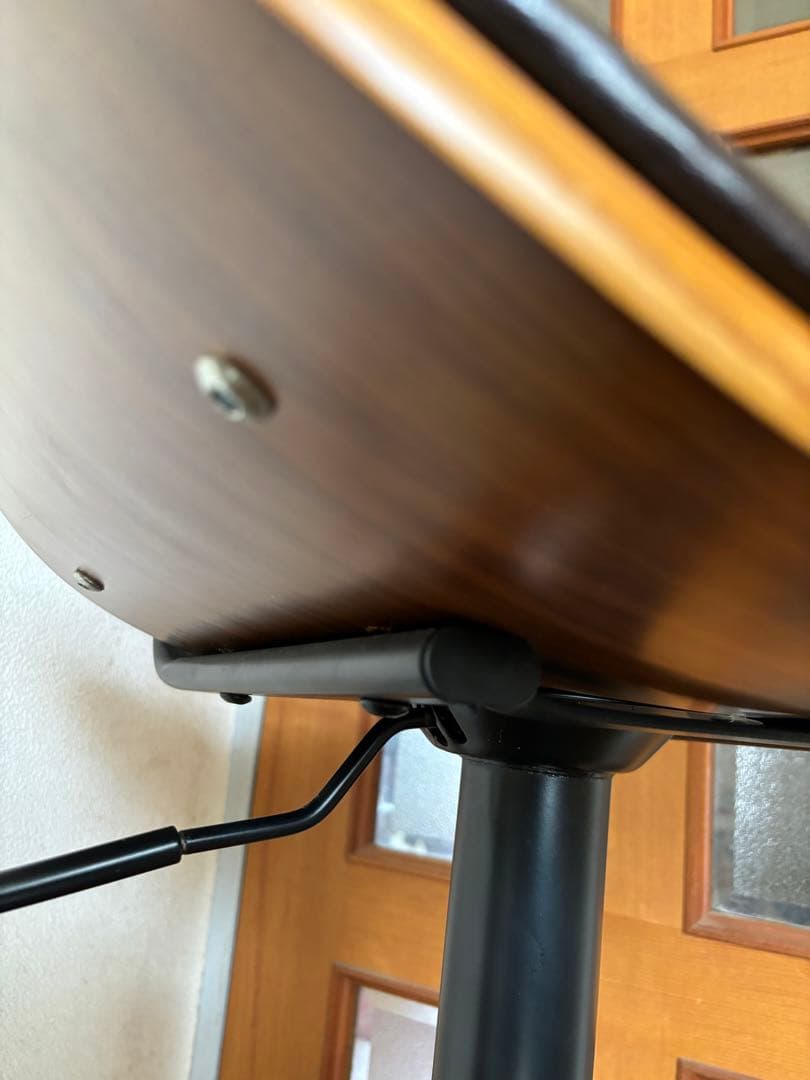 大幅値下げ！大特価！カウンター高級椅子