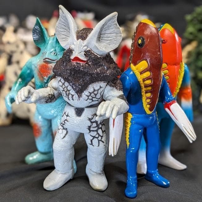 ウルトラセブン＆登場怪獣・宇宙人（バンダイ）ソフビ37体セット＋４